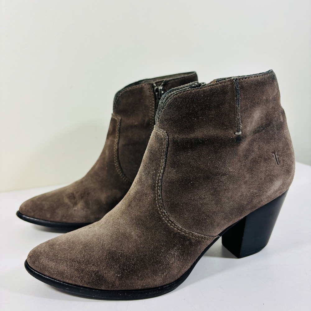 Frye Jennifer Women's Taupe Suede Western Ankle Bootie Block Heel Size 7.5